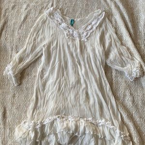 Long peasant top/,white and off white